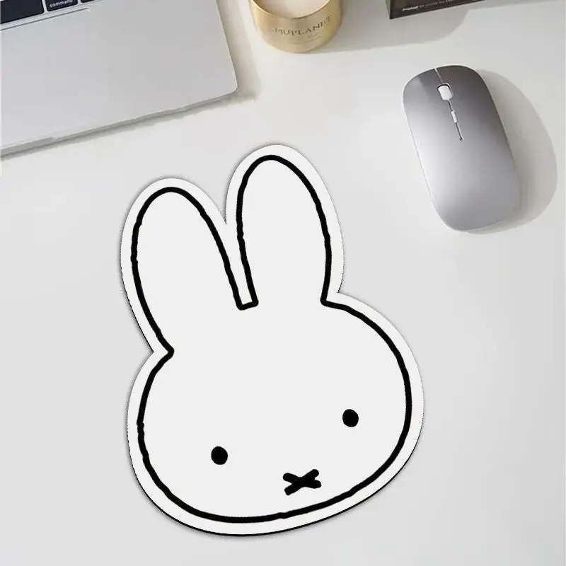 Stationery Office - Kawaii Miffy Tavşan Şeklinde Mouse Pad,