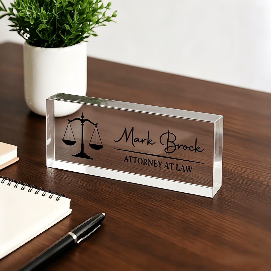 Kişiye Özel Avukat ve Hakim Ak - Desk Name Plate incelemesi ve fiyatı